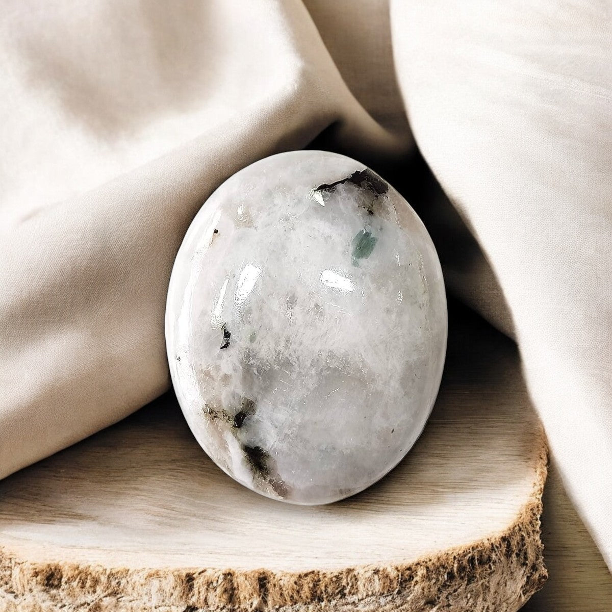 Moonstone Palm Stone