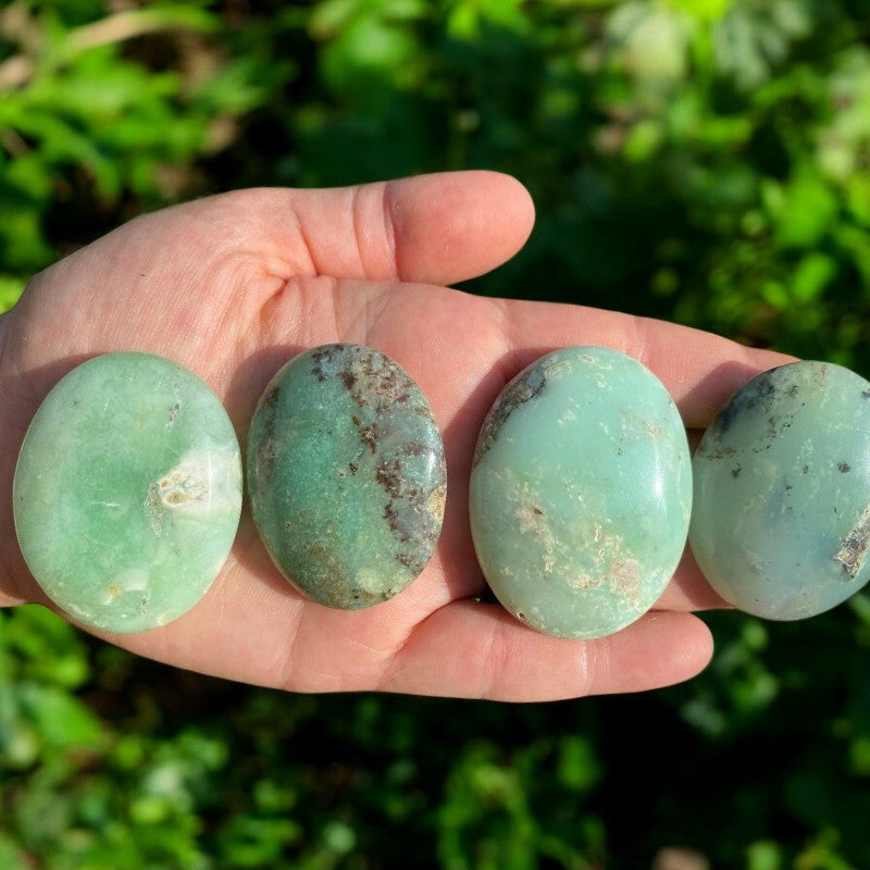 Chrysoprase Palm Stone