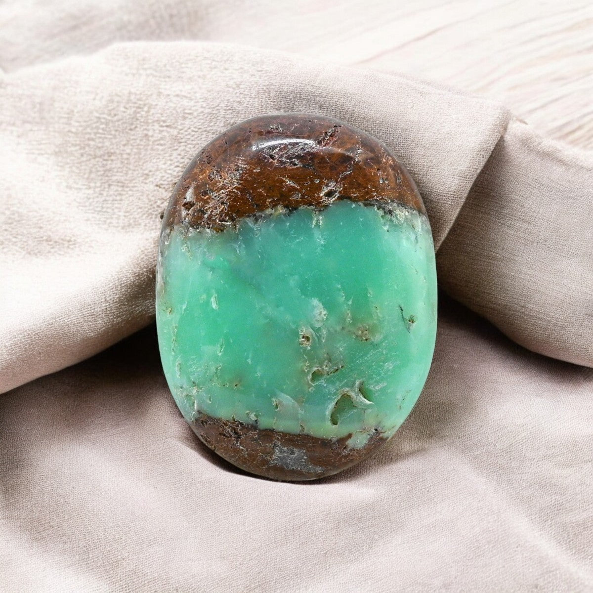 Chrysoprase Palm Stone